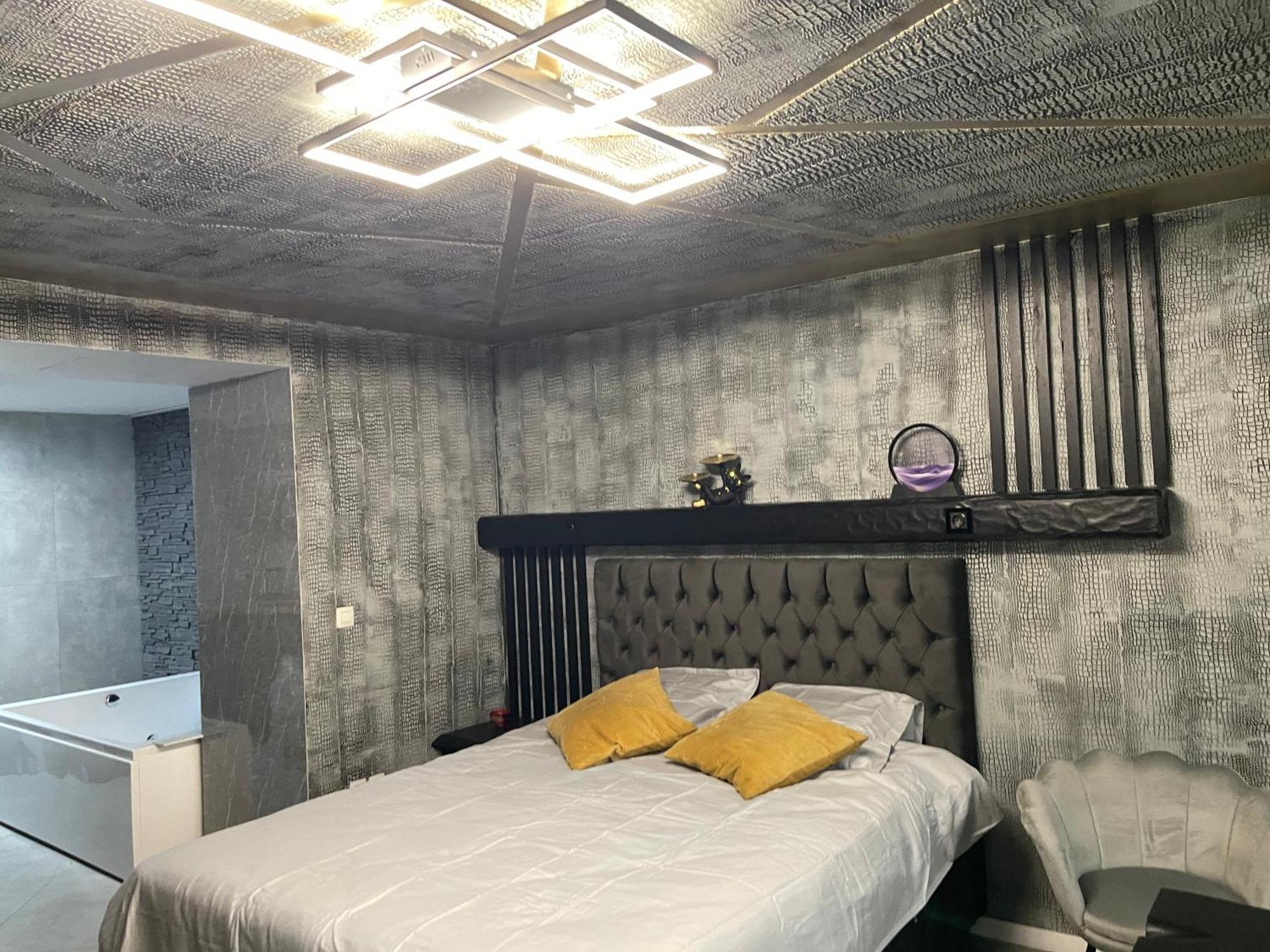 Jungle Romantic - Private Jacuzzi - Apartamento *